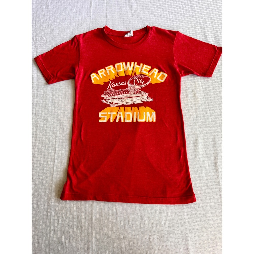 Charlie Hustle Kansas City Arrowhead Stadium Red‎ Graphic Tee Shirt XS Unisex